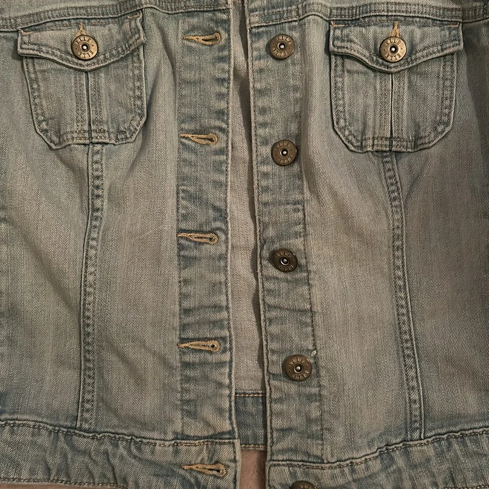 Jean Jacket - Picture 4 of 5
